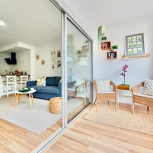 https://luckys-home-by-tor.tenerifehoteles.net